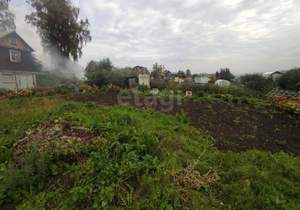 Дом 18м&sup2;, 2-этажный, участок 10 сот.  