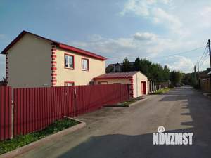 Коттедж 220м&sup2;, 2-этажный, участок 10 сот.  
