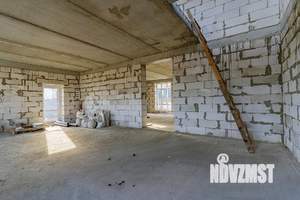 Коттедж 227м², 2-этажный, участок 10 сот.  