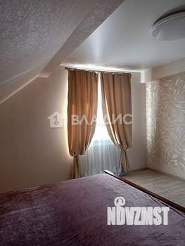 Дом 184м², 3-этажный, участок 16 сот.  