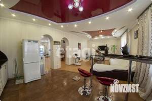 Дом 450м², 3-этажный, участок 4 сот.  