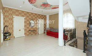 Дом 600м², 3-этажный, участок 7 сот.  