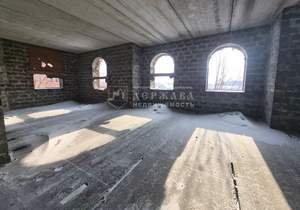 Дом 856м&sup2;, 5-этажный, участок 8 сот.  