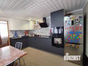 Дом 94м², 2-этажный, участок 10 сот.  