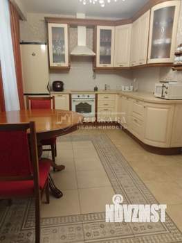 Таунхаус 145м&sup2;, 2-этажный, участок 2 сот.  