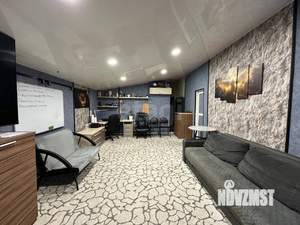 Дом 212м&sup2;, 2-этажный, участок 7 сот.  