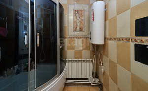 Дом 183м&sup2;, 2-этажный, участок 6 сот.  