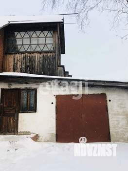 Дом 61м², 2-этажный, участок 10 сот.  