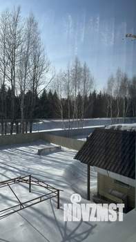 Дом 218м&sup2;, 3-этажный, участок 10 сот.  