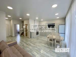 Таунхаус 108м&sup2;, 2-этажный, участок 1 сот.  