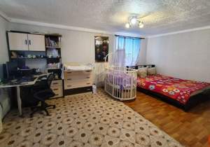 Дом 94м², 2-этажный, участок 10 сот.  