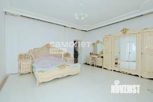 Коттедж 600м², 3-этажный, участок 7 сот.  