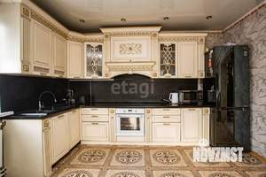 Дом 176м&sup2;, 2-этажный, участок 6 сот.  