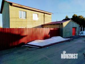 Коттедж 220м², 2-этажный, участок 10 сот.  