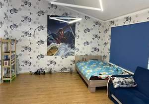 Дом 615м&sup2;, 4-этажный, участок 11 сот.  