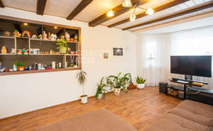 Дом 120м&sup2;, 2-этажный, участок 5 сот.  