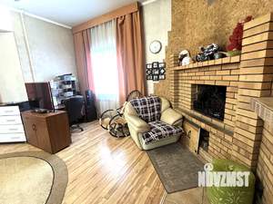 Коттедж 300м&sup2;, 3-этажный, участок 17 сот.  