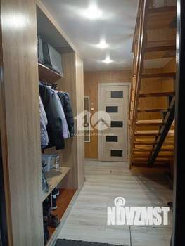 Дом 130м², 2-этажный, участок 10 сот.  