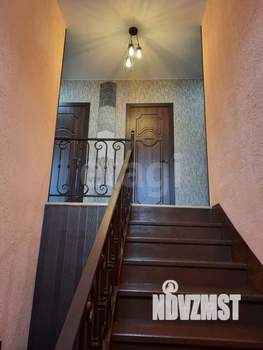 Дом 225м&sup2;, 2-этажный, участок 6 сот.  