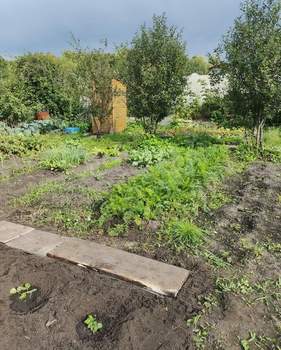 Дом 20м&sup2;, 2-этажный, участок 6 сот.  