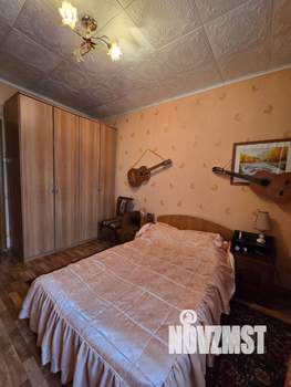 Коттедж 163м&sup2;, 3-этажный, участок 15 сот.  