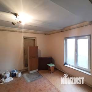 Дом 30м², 1-этажный, участок 6 сот.  