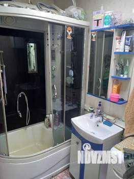 Дом 222м&sup2;, 2-этажный, участок 9 сот.  