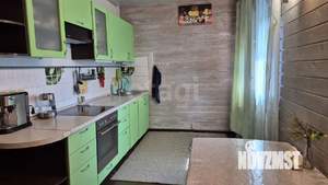 Дом 200м², 4-этажный, участок 13 сот.  