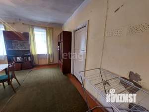 Дом 60м², 2-этажный, участок 10 сот.  
