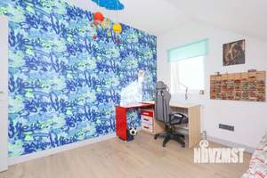 Дом 172м², 2-этажный, участок 16 сот.  