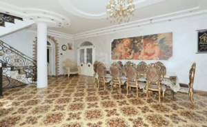 Дом 600м&sup2;, 3-этажный, участок 8 сот.  