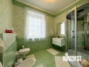 Коттедж 495м&sup2;, 3-этажный, участок 16 сот.  