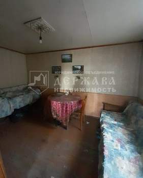 Дом 25м², 2-этажный, участок 8 сот.  