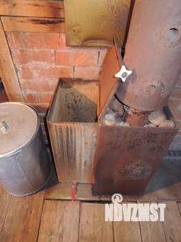 Дом 99м&sup2;, 2-этажный, участок 4 сот.  