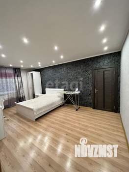 Дом 260м&sup2;, 2-этажный, участок 10 сот.  