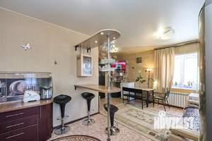 Дом 97м&sup2;, 2-этажный, участок 8 сот.  