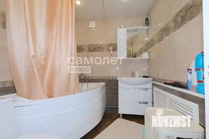 Дом 219м², 2-этажный, участок 16 сот.  