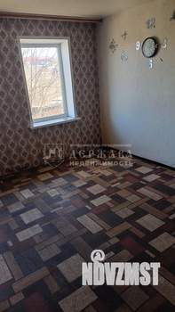 Дом 45м², 2-этажный, участок 10 сот.  
