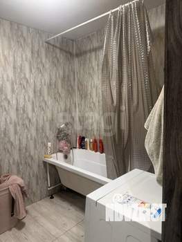 Дом 100м&sup2;, 2-этажный, участок 12 сот.  