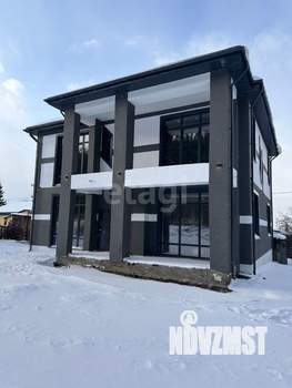 Дом 320м², 3-этажный, участок 9 сот.  