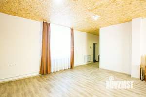 Дом 318м&sup2;, 2-этажный, участок 13 сот.  