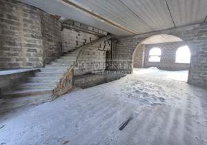 Дом 856м&sup2;, 5-этажный, участок 8 сот.  