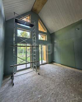 Дом 50м², 2-этажный, участок 6 сот.  