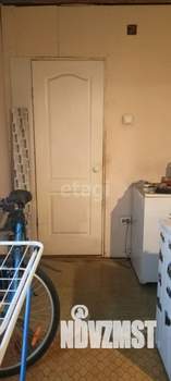 Дом 183м², 3-этажный, участок 10 сот.  