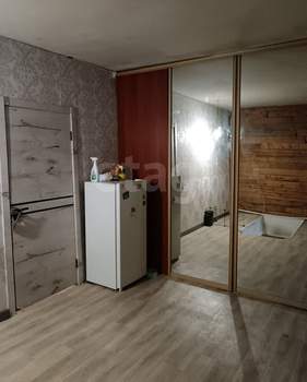 Дом 127м&sup2;, 2-этажный, участок 10 сот.  