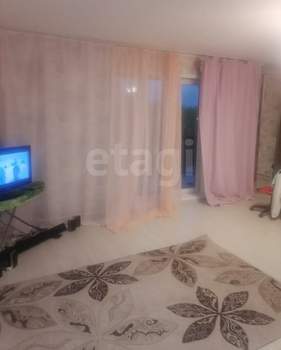 Дом 225м², 2-этажный, участок 10 сот.  