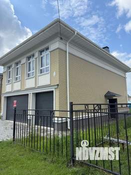 Коттедж 220м&sup2;, 2-этажный, участок 6 сот.  