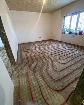 Дом 275м², 3-этажный, участок 14 сот.  