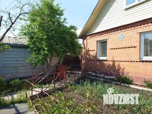 Дом 99м&sup2;, 2-этажный, участок 4 сот.  