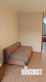 Дом 480м², 3-этажный, участок 10 сот.  